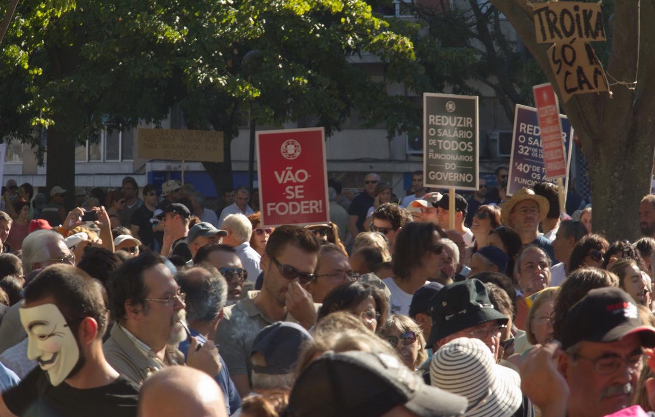 Que se lixe a Troika!